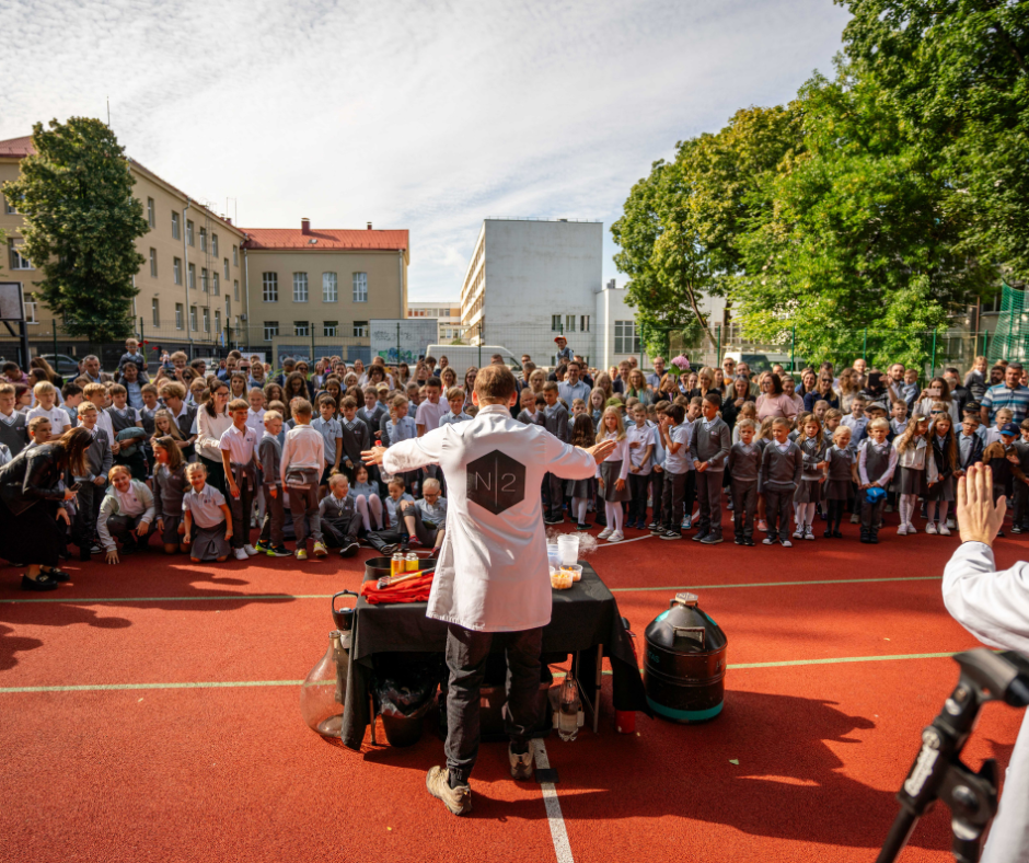 [:lt]Rugsėjo pirmoji Vitlio licėjuje Vilniuje[:]